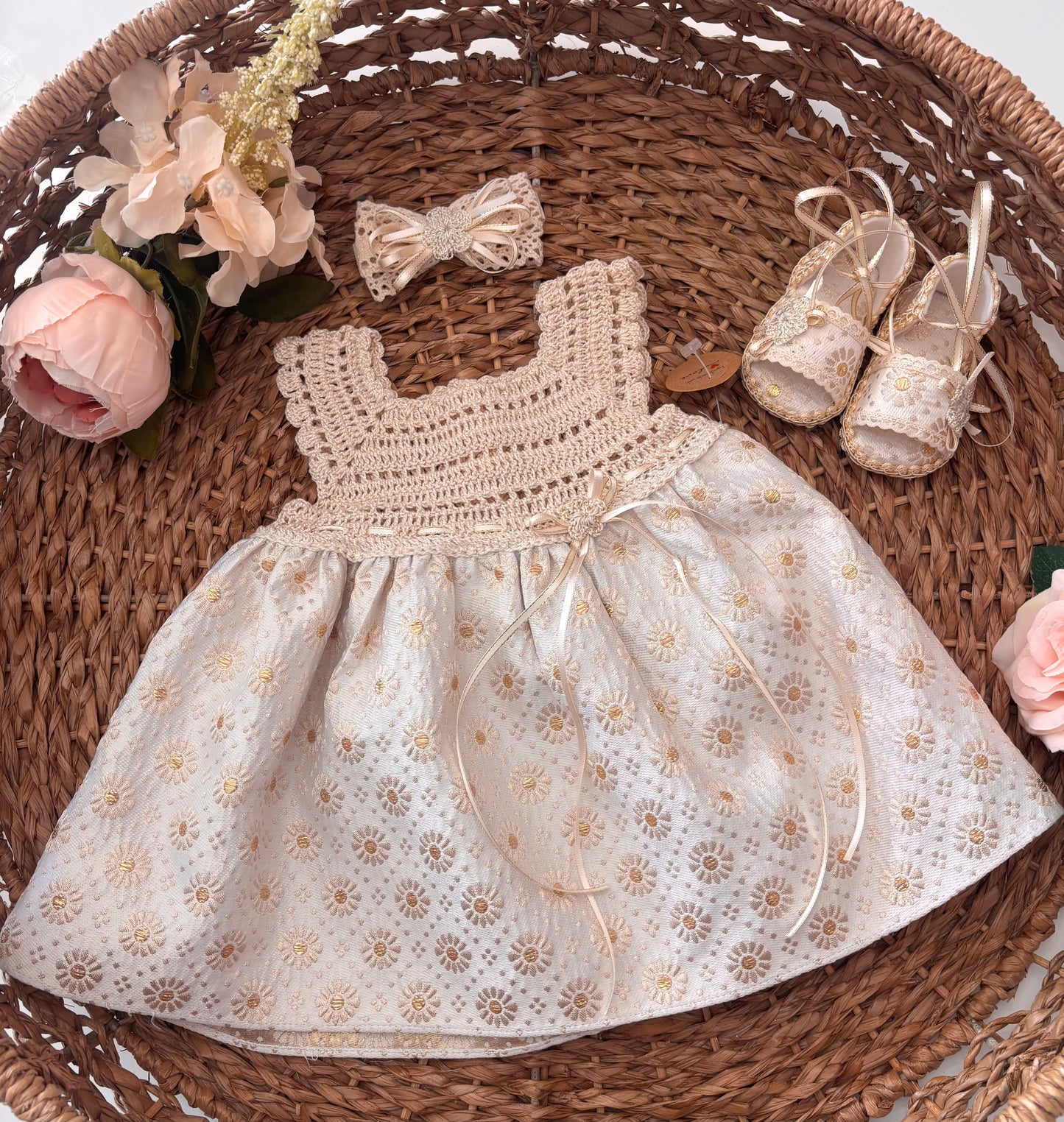 Golden baby set