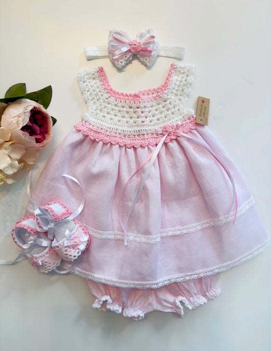 Estopilla y Croché pink and white Set